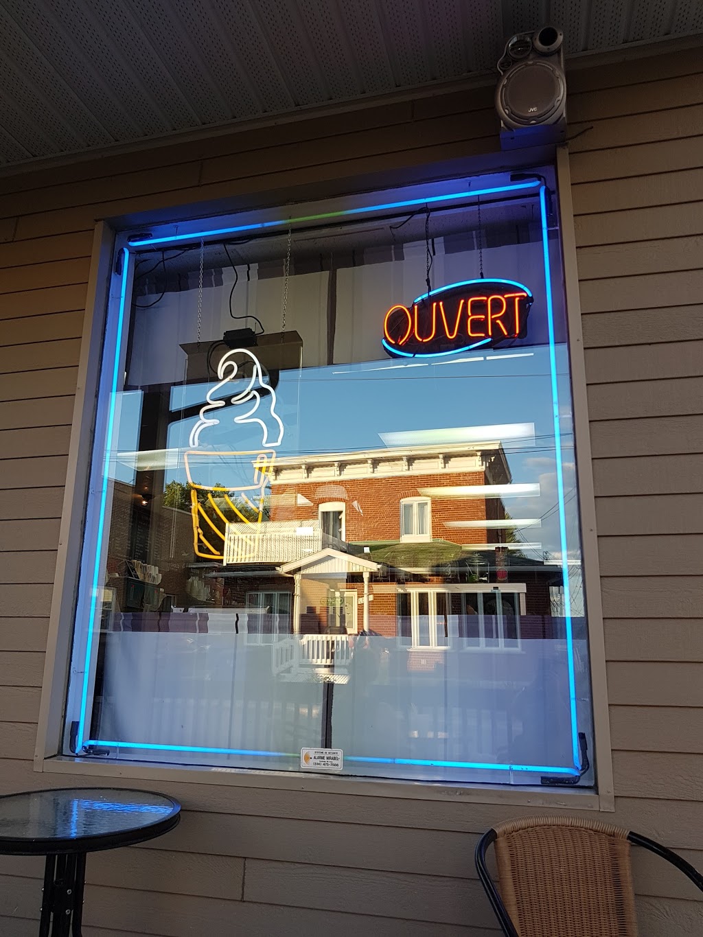 Cremerie Boule De Neige | 7980 Rue Saint-Jacques, Mirabel, QC J7N 1X1, Canada | Phone: (514) 797-8502