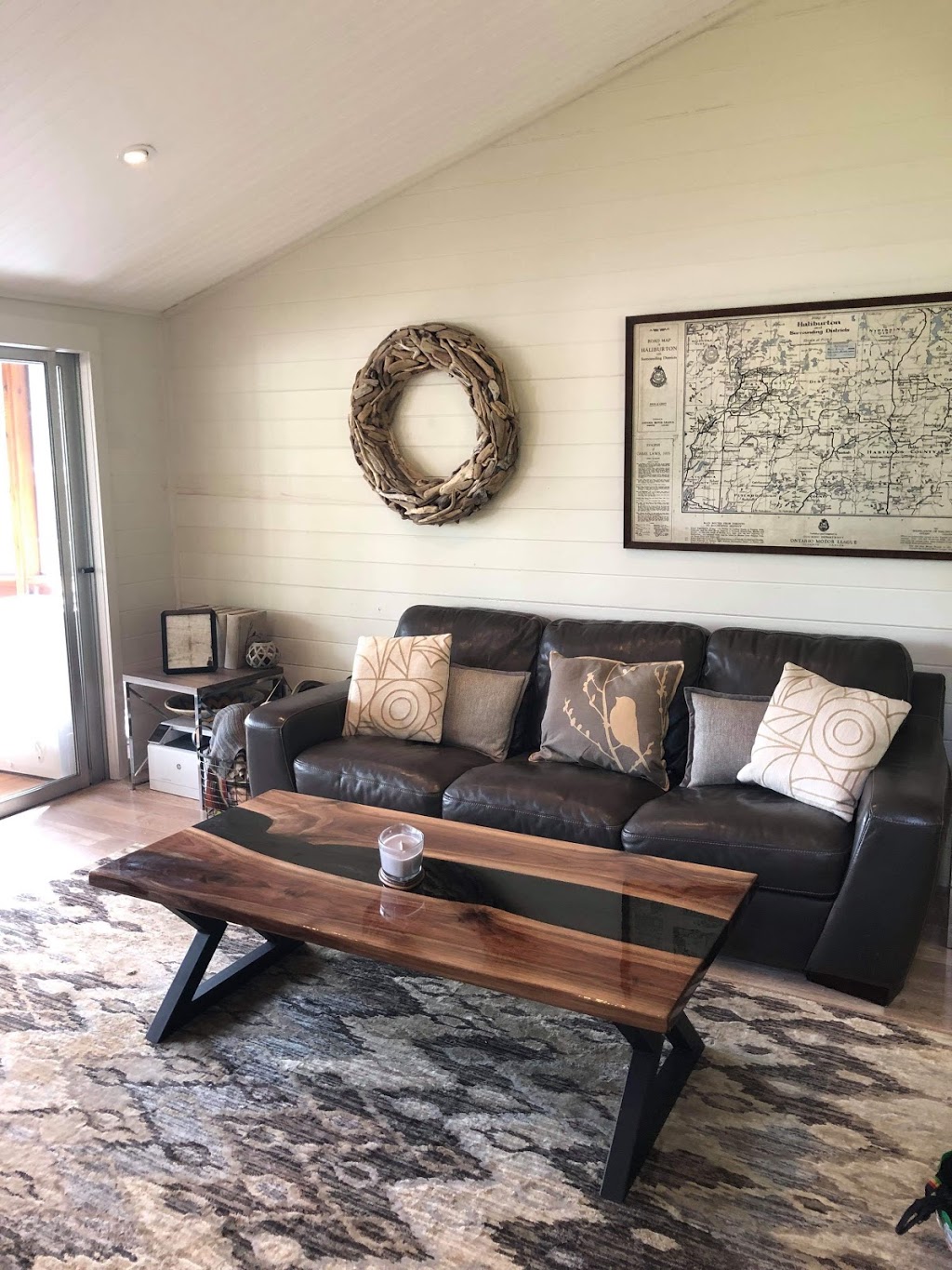 Hunter Edge Woodworks | 1010 Community Center Rd, Gooderham, ON K0M 1R0, Canada | Phone: (705) 457-8720
