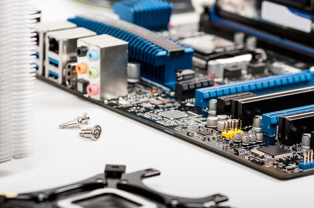 Click Tech Ordinateurs Terrebonne | 1299 Boulevard des Seigneurs S110, Terrebonne, QC J6W 5B2, Canada | Phone: (450) 824-7772
