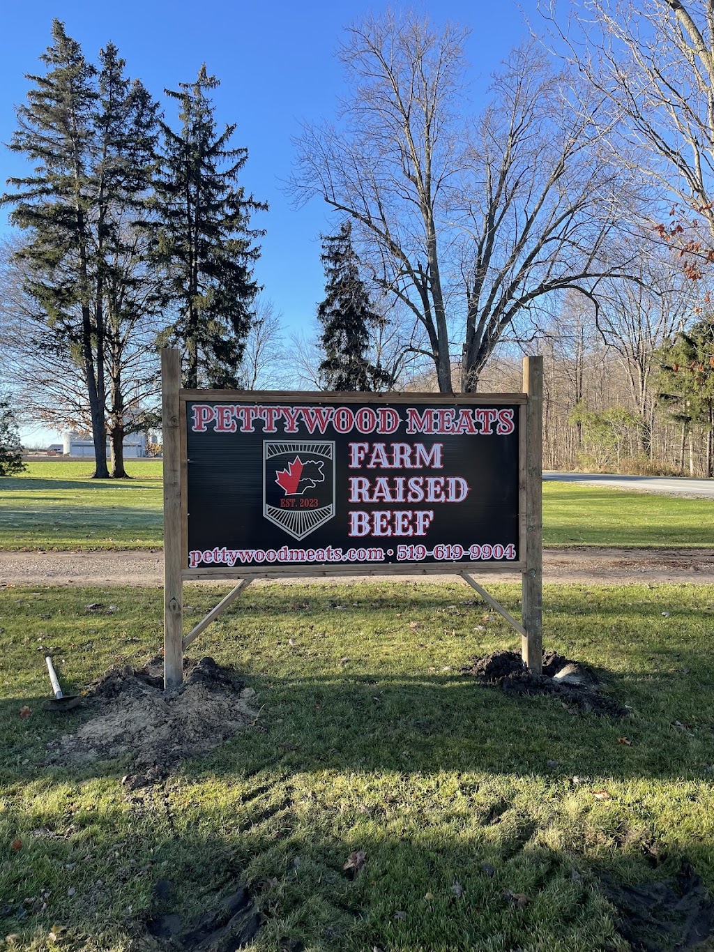 Pettywood Meats | 9903 Petty St, Ailsa Craig, ON N0M 1A0, Canada | Phone: (519) 619-9904