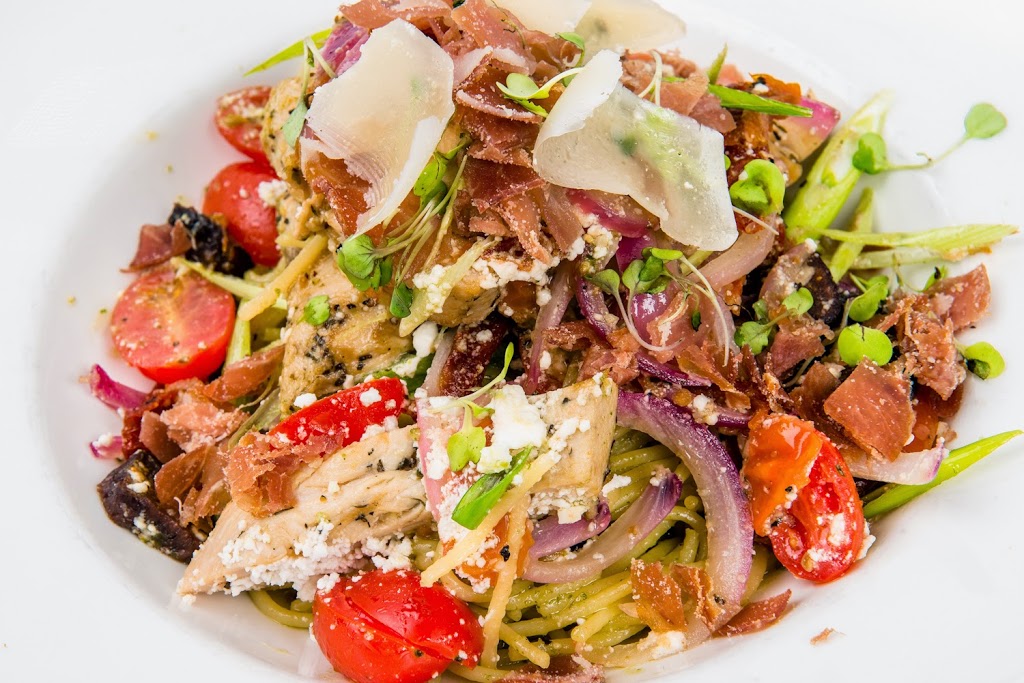 Bellissimo Restaurant & Lounge | 877 Waverley St, Winnipeg, MB R3T 5V3, Canada | Phone: (204) 489-0495