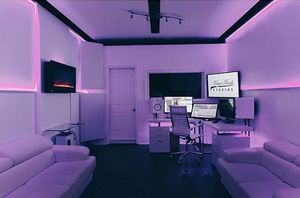 Majur Musik Studios | 90 Northline Rd #4B, Toronto, ON M4B 3E5, Canada | Phone: (416) 571-0721