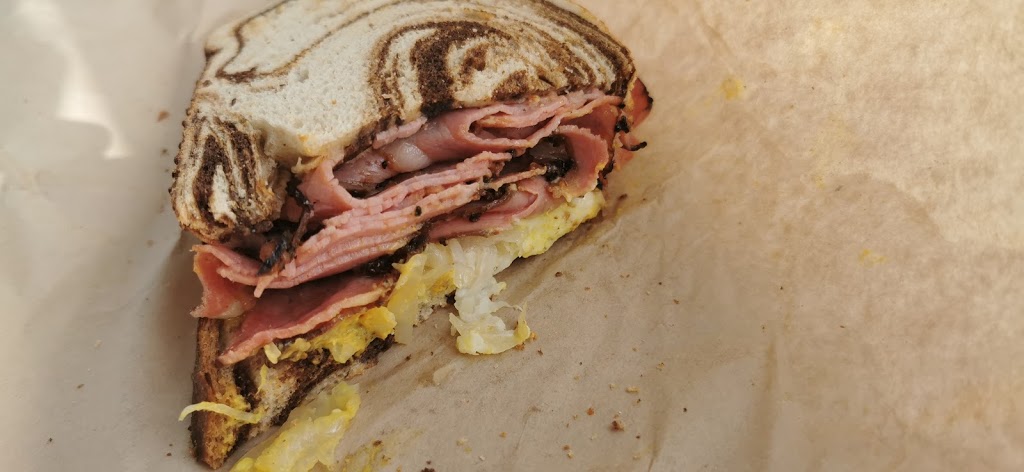 Frankies Gourmet BBQ | 680 Trans-Canada Hwy, Nanaimo, BC V9S 5R1, Canada | Phone: (250) 716-1700