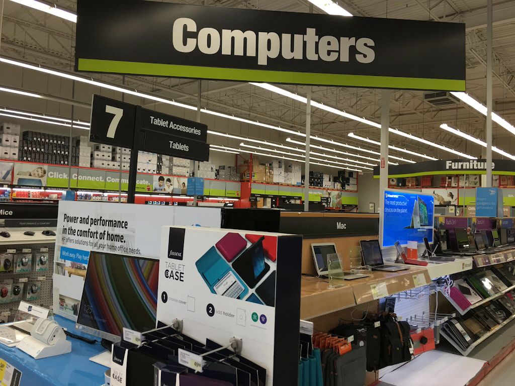 Staples | 15 Balsam St Unit 1, Collingwood, ON L9Y 5H6, Canada | Phone: (705) 445-0505