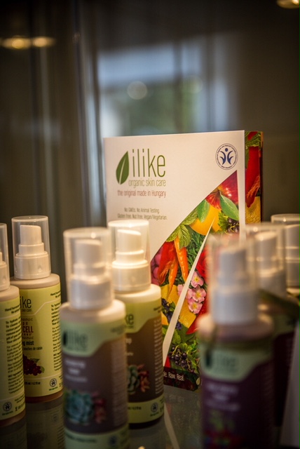 Juvenelle Day Spa | 1448 Adelaide St N, London, ON N5X 1J9, Canada | Phone: (226) 663-0533