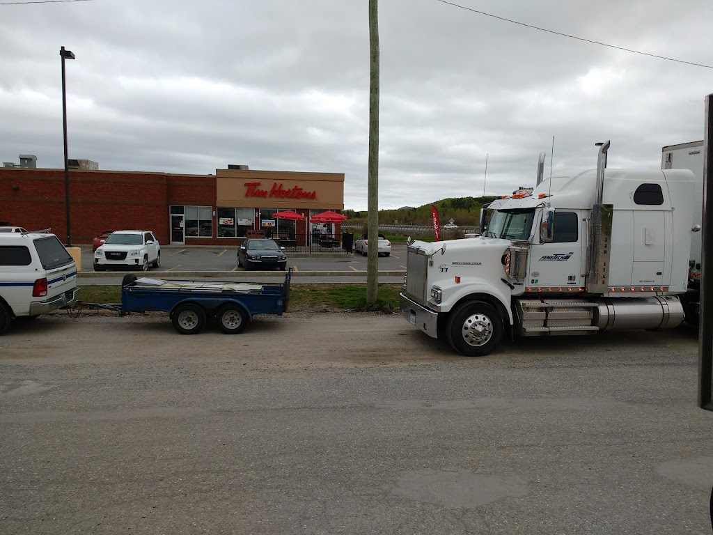 Tim Hortons | 715 Rue lItalien, Trois-Pistoles, QC G0L 4K0, Canada | Phone: (418) 851-3663