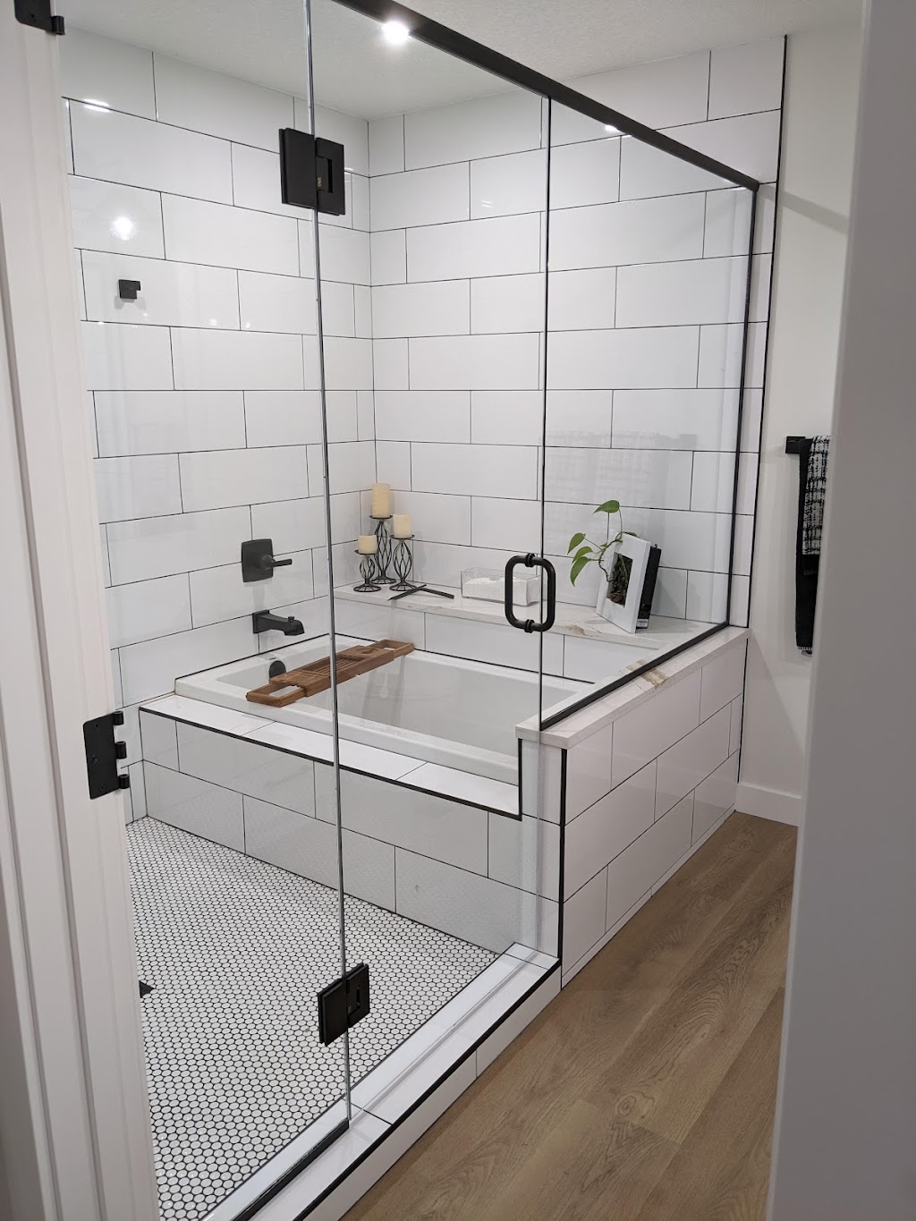 Kavaleer Renovations | 4649 Macleod Trail SW Suite 120, Calgary, AB T2G 0A6, Canada | Phone: (403) 614-8322