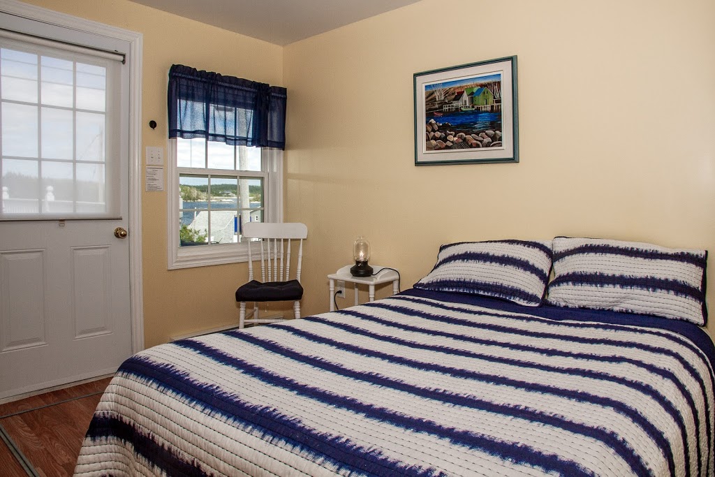 Harbourview Guesthouse and Suites | 7029 Prospect Rd, West Dover, NS B3Z 3S9, Canada | Phone: (902) 823-1301
