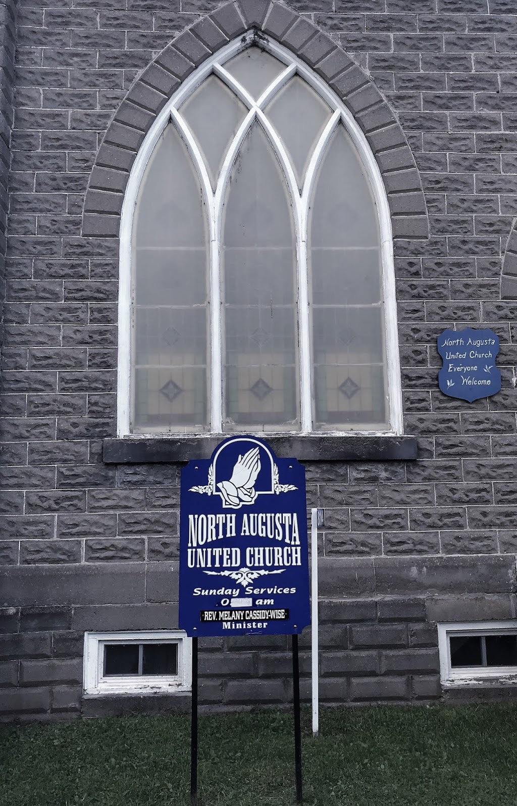 North Augusta United Church | 8115 Main St, North Augusta, ON K0G 1R0, Canada | Phone: (613) 926-2401