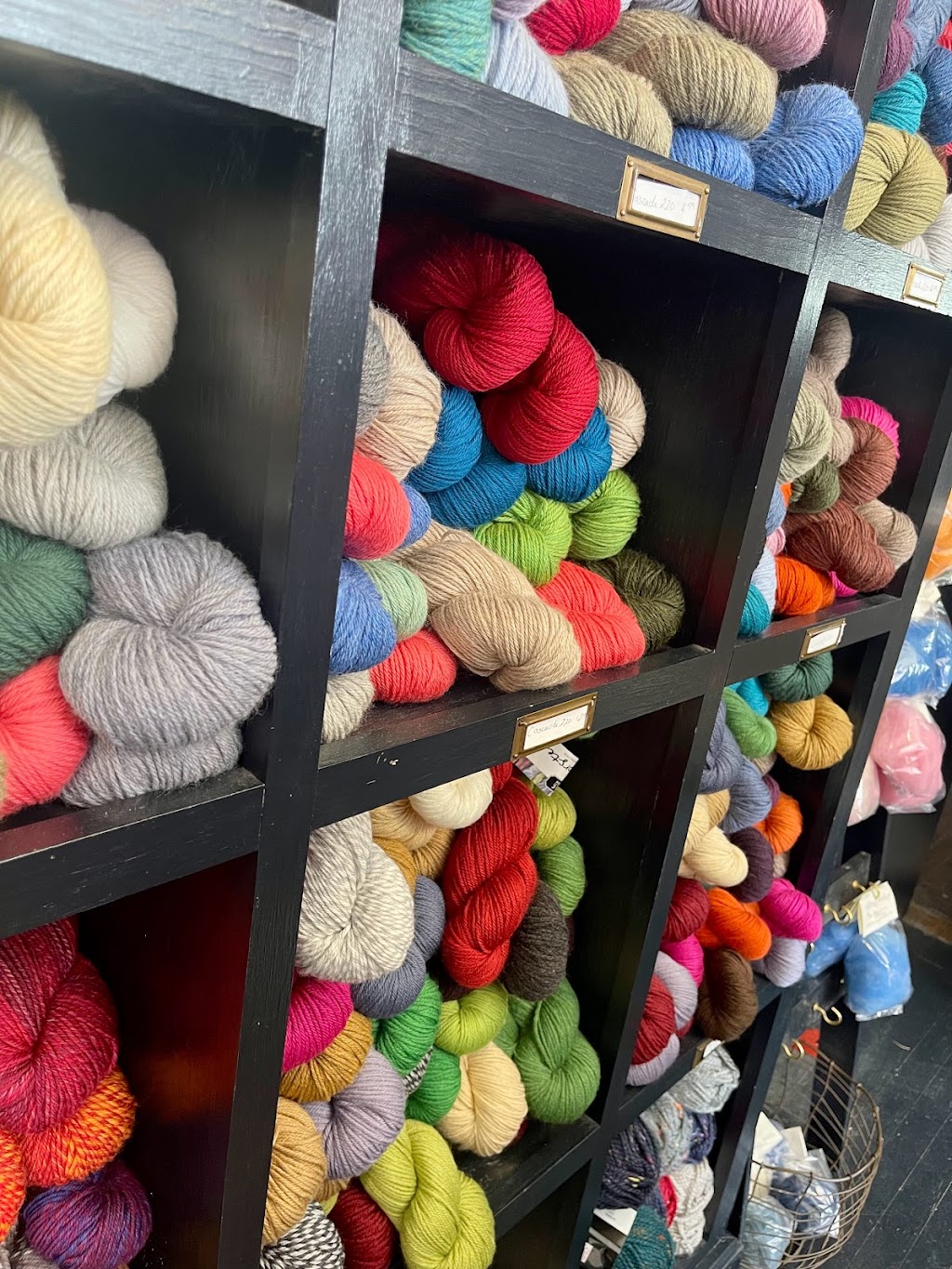 Wools On The Corner | 23 Queen St, Bridgetown, NS B0S 1C0, Canada | Phone: (902) 665-5142