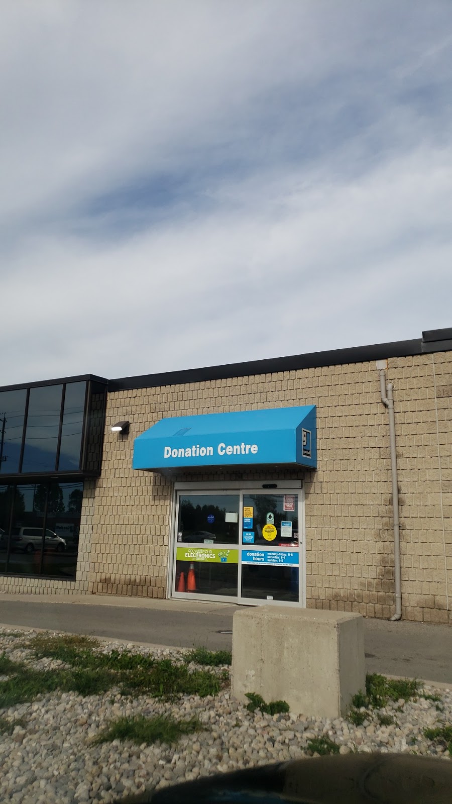 Goodwill Outlet Store & Donation Centre | 3410 White Oak Rd, London, ON N6E 2Z9, Canada | Phone: (519) 685-5389