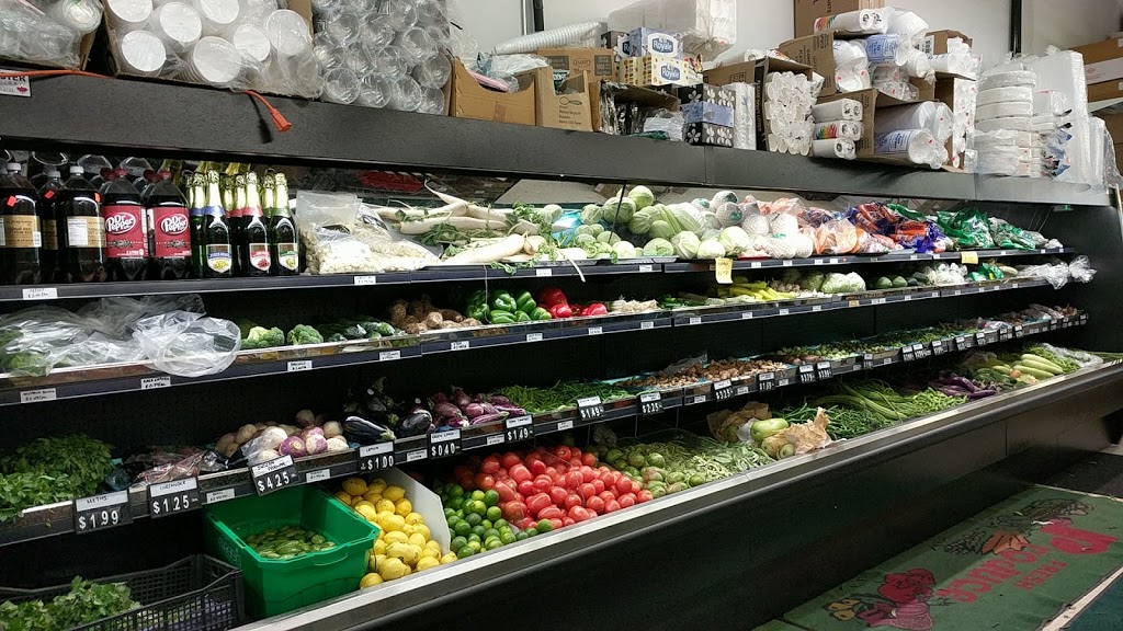 Om India Food Center | 1470 Centre St, Thornhill, ON L4J 3N1, Canada | Phone: (905) 482-0025