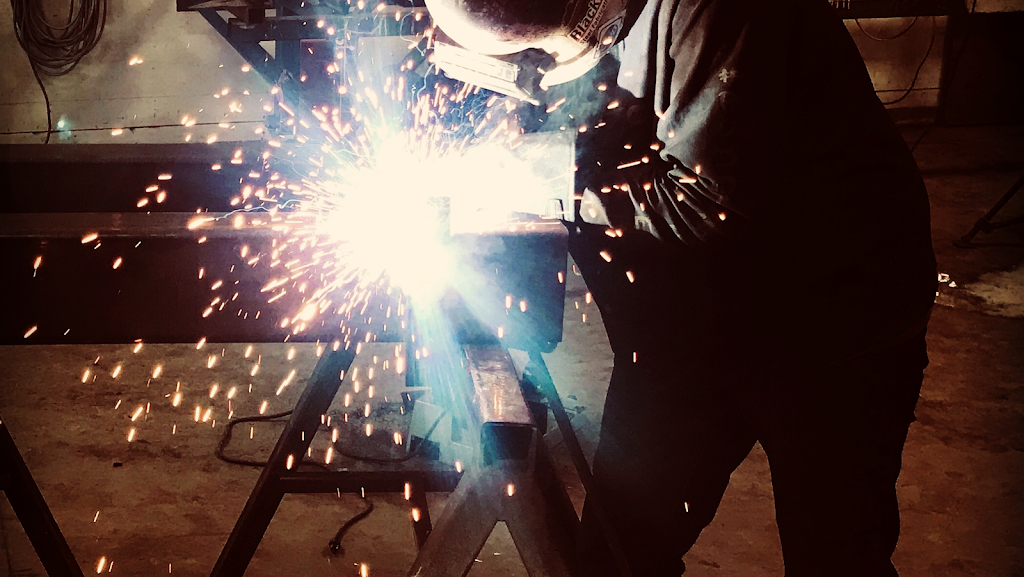 Black Iron Steel Fabrications Inc. | 5806 62 St, Taber, AB T1G 1Y7, Canada | Phone: (403) 634-2056