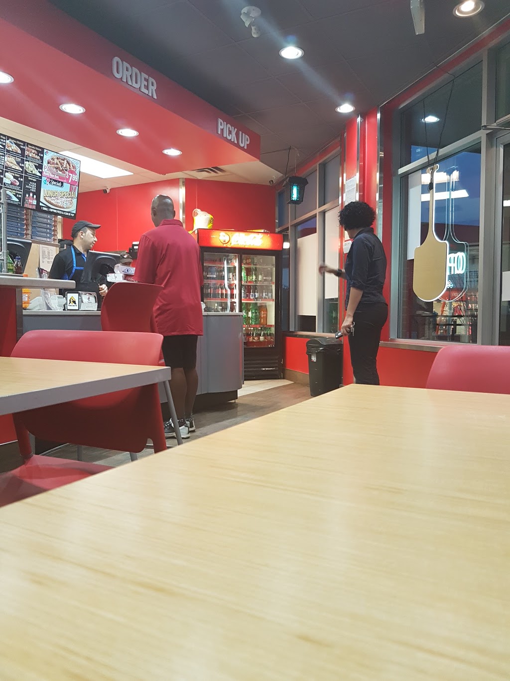 Dominos Pizza | 500 Country Hills Blvd NE Unit #424, Calgary, AB T3K 5H2, Canada | Phone: (403) 226-7400