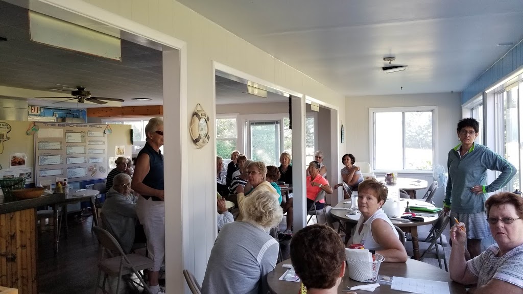 Grandview Bay Golf Course & The Lucy Goose Bar & Grill | 9660, 444 Central Ave, Angola, NY 14006, USA | Phone: (716) 549-4930