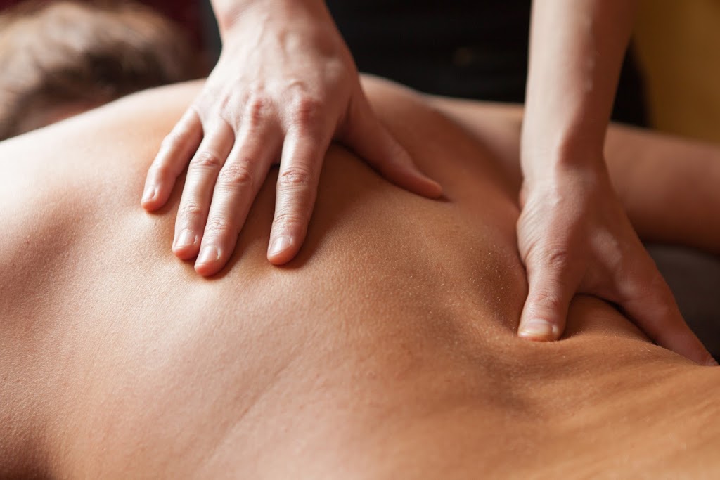 OM Massotherapie et esthétique | 5630 12e Avenue, Montréal, QC H1X 3A1, Canada | Phone: (514) 791-1119