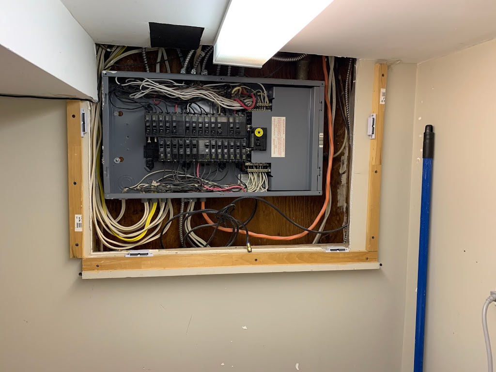 Mr. Express Electric | 130 King St, Mount Albert, ON L0G 1M0, Canada | Phone: (647) 612-8000