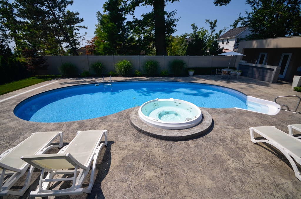 Erie Accent Pools & Spas Inc. | 147 Oak St W, Leamington, ON N8H 2B8, Canada | Phone: (519) 324-9777