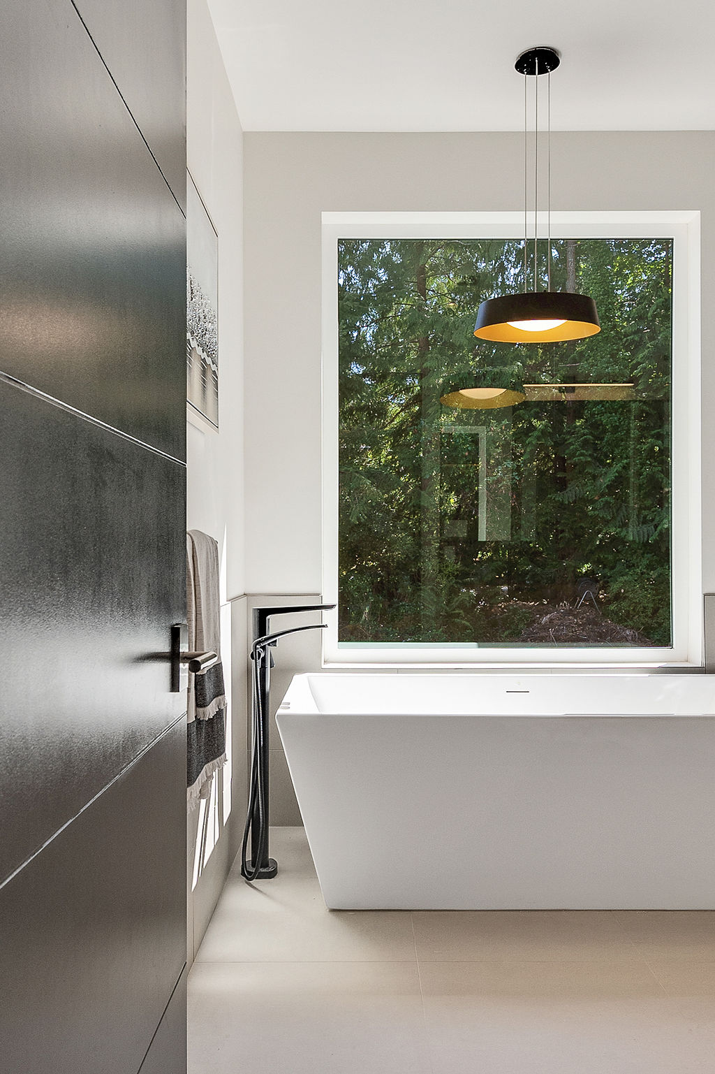 Merge Design Studio Victoria | 2408 Esplanade, Victoria, BC V8R 2W2, Canada | Phone: (778) 966-4944