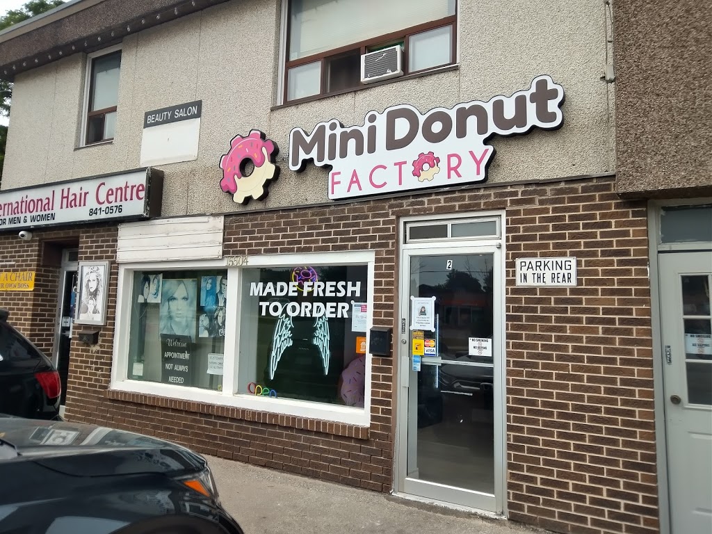 Mini Donut Factory - 15504 Yonge St, Aurora, ON L4G 1P2, Canada