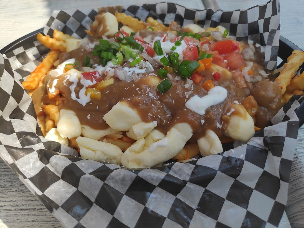The Driftwood | 4613 Lakeshore Dr, Sylvan Lake, AB T4S 1C3, Canada | Phone: (403) 864-0010
