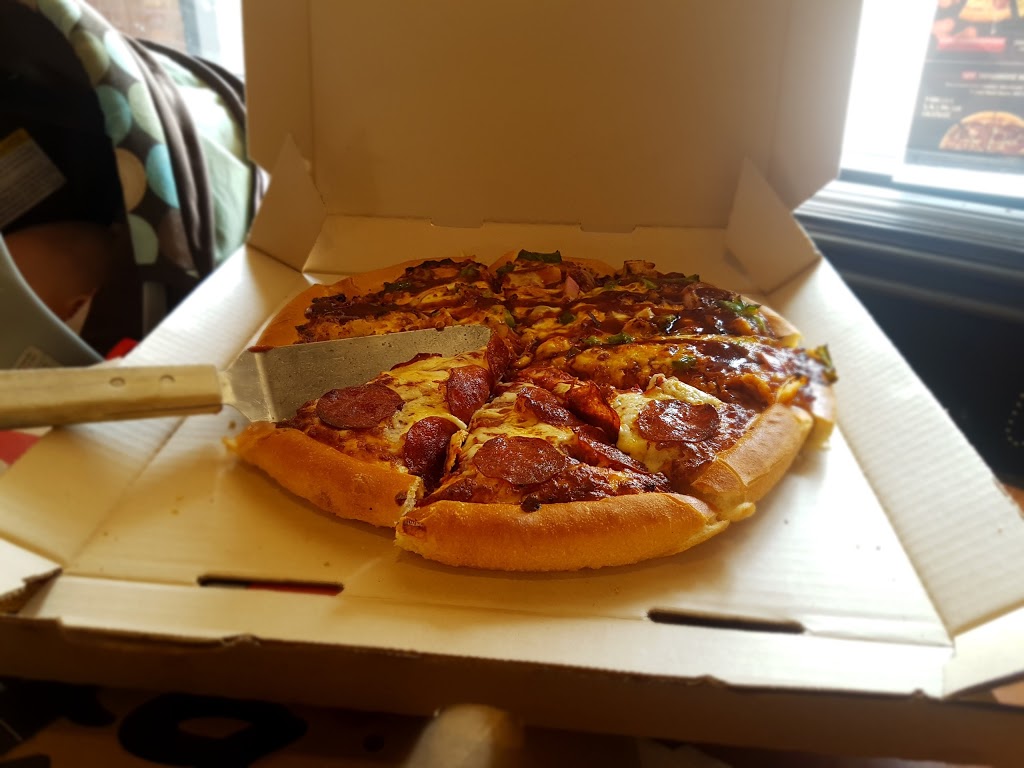Pizza Hut | 882 Dundas St, Woodstock, ON N4S 1G7, Canada | Phone: (519) 539-8157