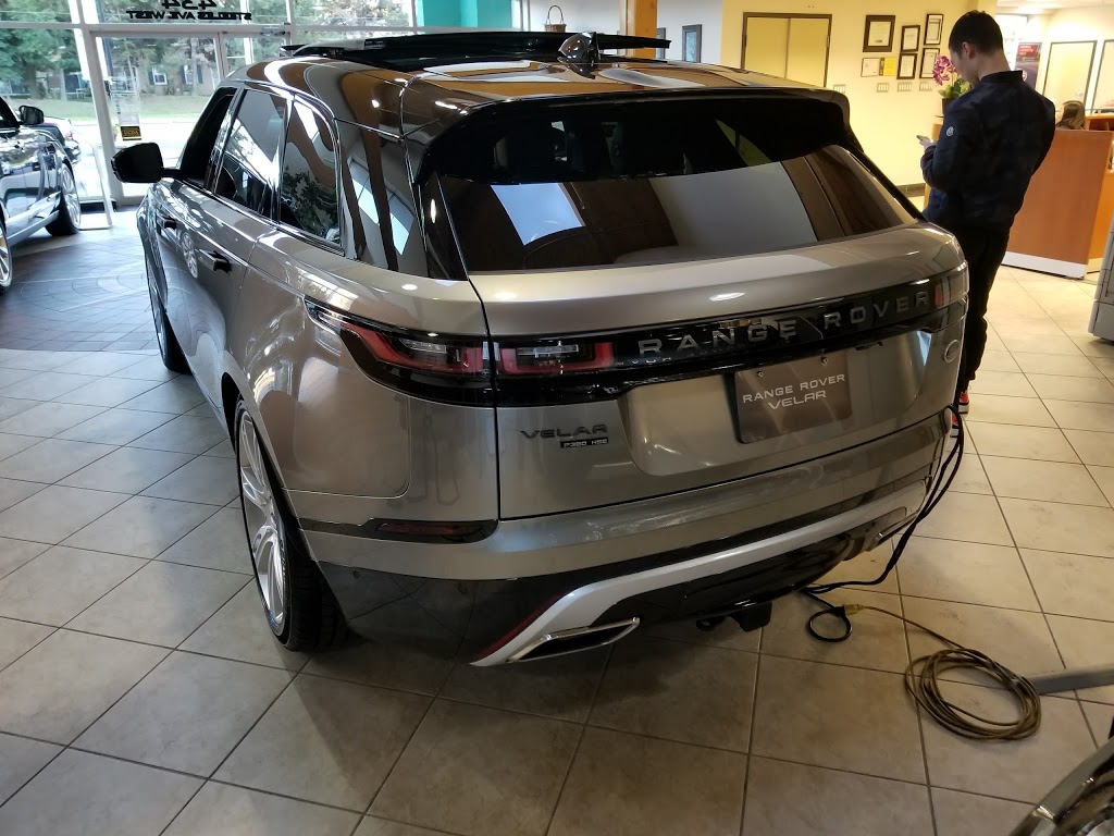 Land Rover Thornhill | 434 Steeles Ave W, Thornhill, ON L4J 6X6, Canada | Phone: (905) 889-0080