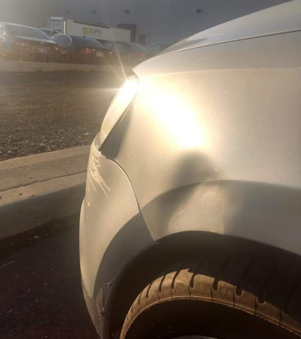 Dent and scratch removal In Gatineau/Ottawa | 1920 Chemin Pink, Gatineau, QC J9J 3N9, Canada | Phone: (613) 703-2258