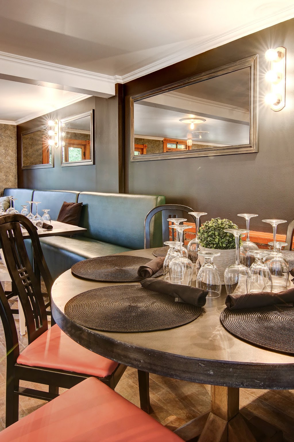 Traiteur Appetit Sens | 284 Boulevard Sainte-Rose, Laval, QC H7L 1M3, Canada | Phone: (450) 474-2424