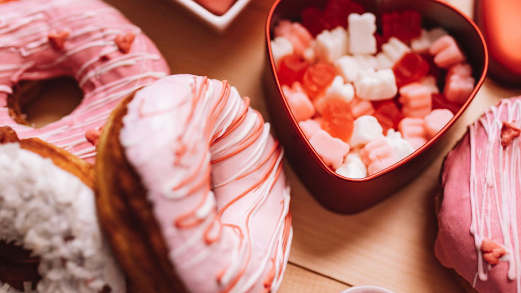 La vie est Berry YYC | 7422 Fairmount Dr SE, Calgary, AB T2H 1B4, Canada | Phone: (587) 775-4860