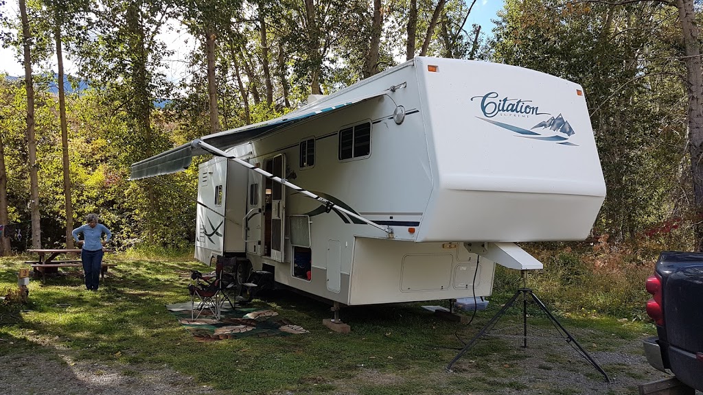 Grist Mill Campground | 2691 Upper Bench Rd, Keremeos, BC V0X 1N4, Canada | Phone: (250) 499-2888