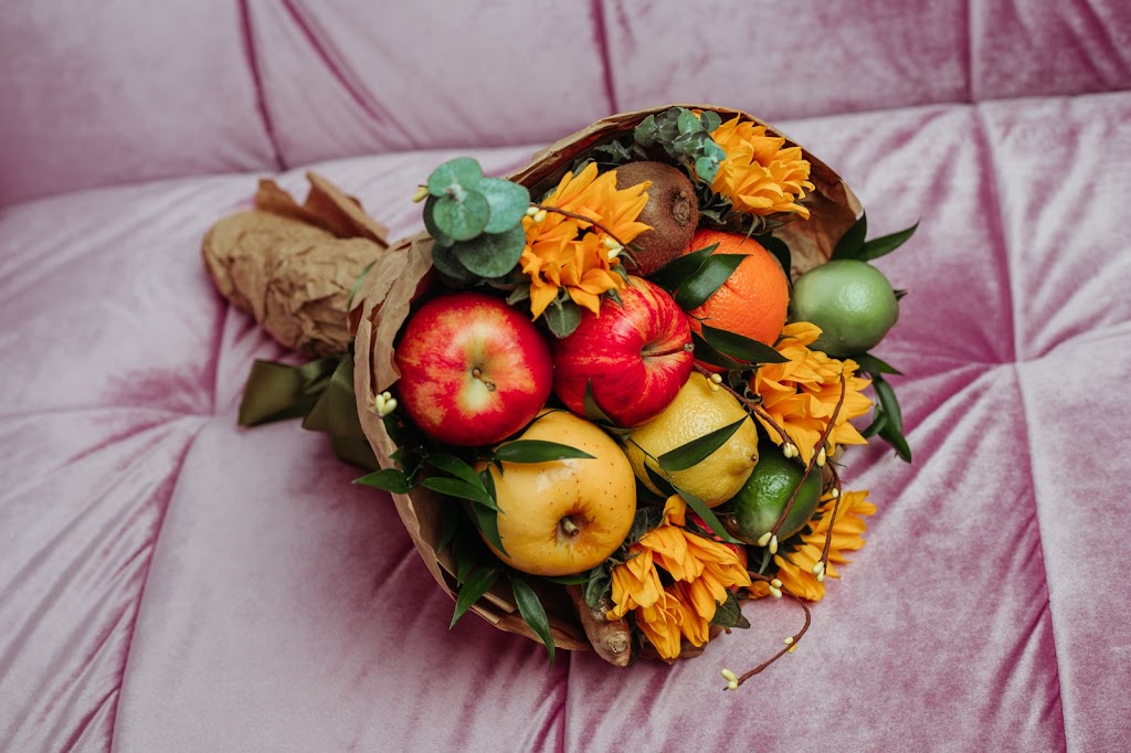 FloristVP | 26 Pl. Oligny, Saint-Constant, QC J5A 2J3, Canada | Phone: (514) 883-7925