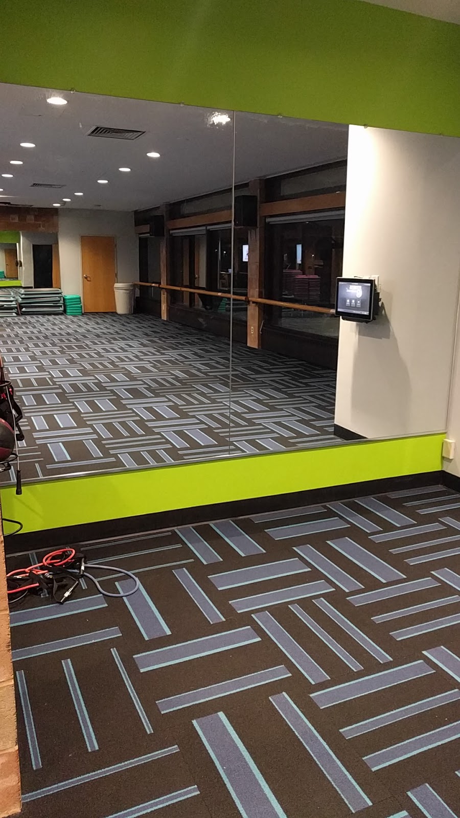 Richmond Aerobics Room | Buffalo, NY 14228, USA