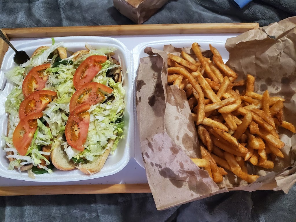 Cillo Pizza | 645 Rue Principale E, Cookshire-Eaton, QC J0B 1M0, Canada | Phone: (819) 875-2777