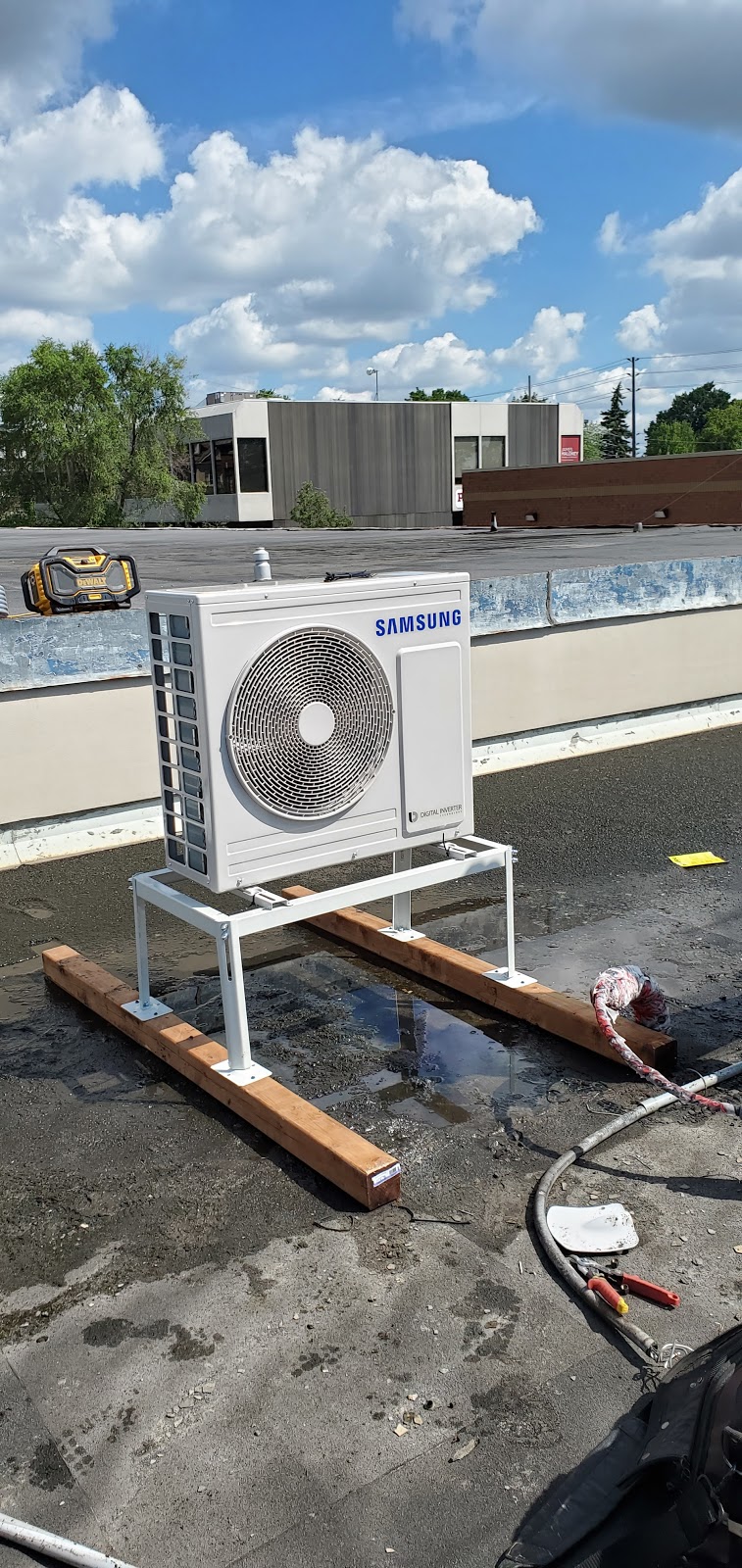 SMART HEAT | 1447 Myron Dr, Mississauga, ON L5E 2N5, Canada | Phone: (647) 718-2817