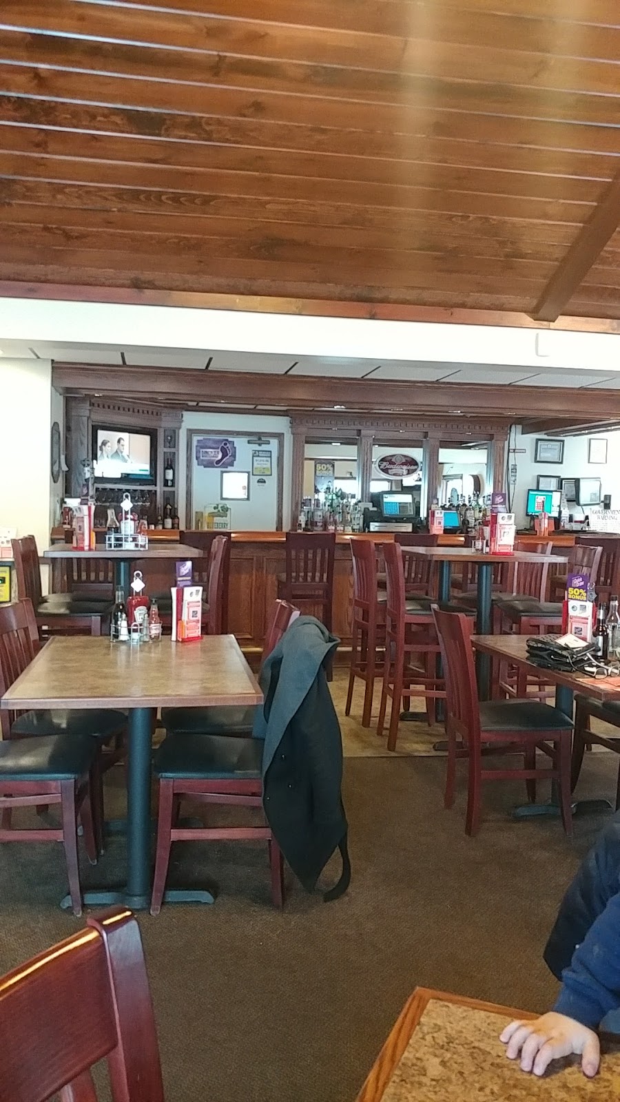 Sunset Bay Restaurant | 954 Main Rd, Irving, NY 14081, USA | Phone: (716) 934-4070