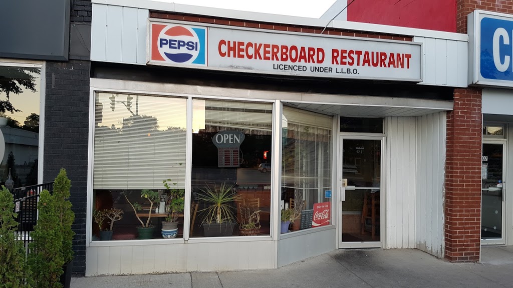 Checkerboard Restaurant | 705 Belmont Ave W, Kitchener, ON N2M 1P1, Canada | Phone: (519) 742-5771