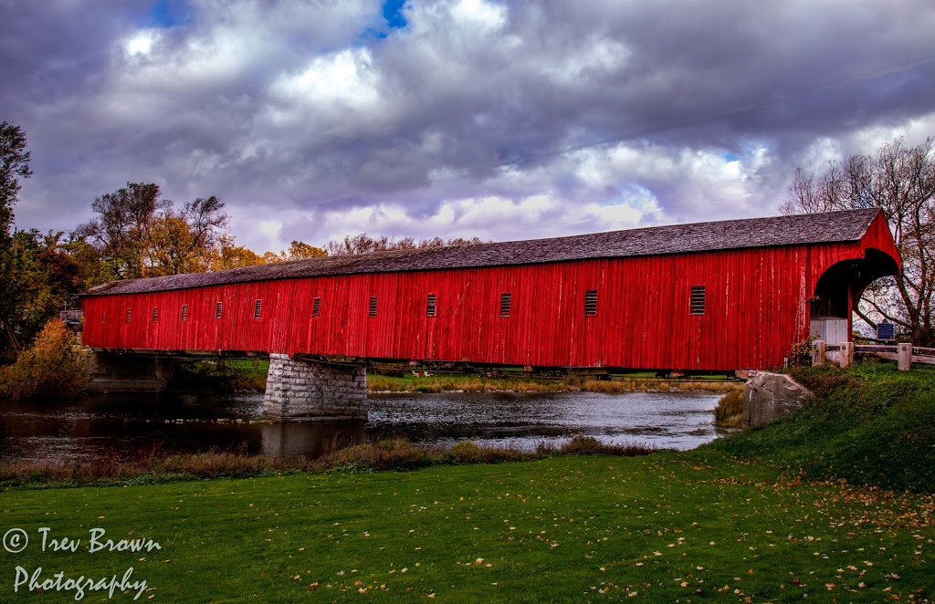 Trev Brown Photography | 35 Peach Blossom Crescent, Kitchener, ON N2E 3Z6, Canada | Phone: (519) 591-4225