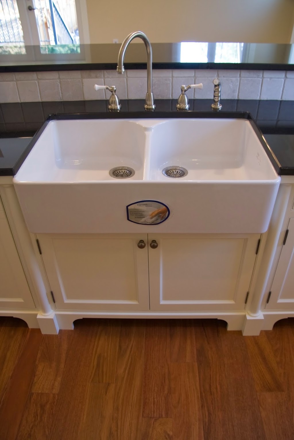 South Island Woodworks | 1492 Admirals Rd, Victoria, BC V9A 2R1, Canada | Phone: (250) 893-9663
