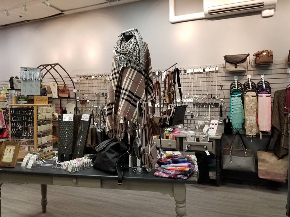 The Fresh Flower and Gift Emporium | Nepean, ON K2H 9C6, Canada | Phone: (613) 600-6015