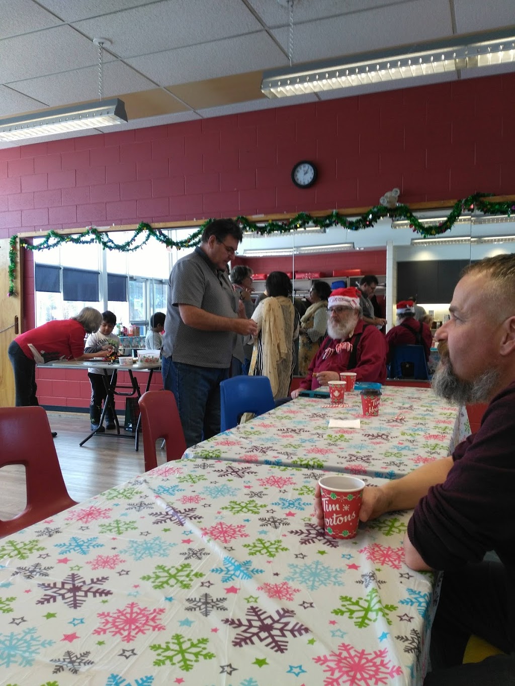 Dominic Agostino Riverdale Community Centre | 150 Violet Dr, Hamilton, ON L8E 6B4, Canada | Phone: (905) 546-4284