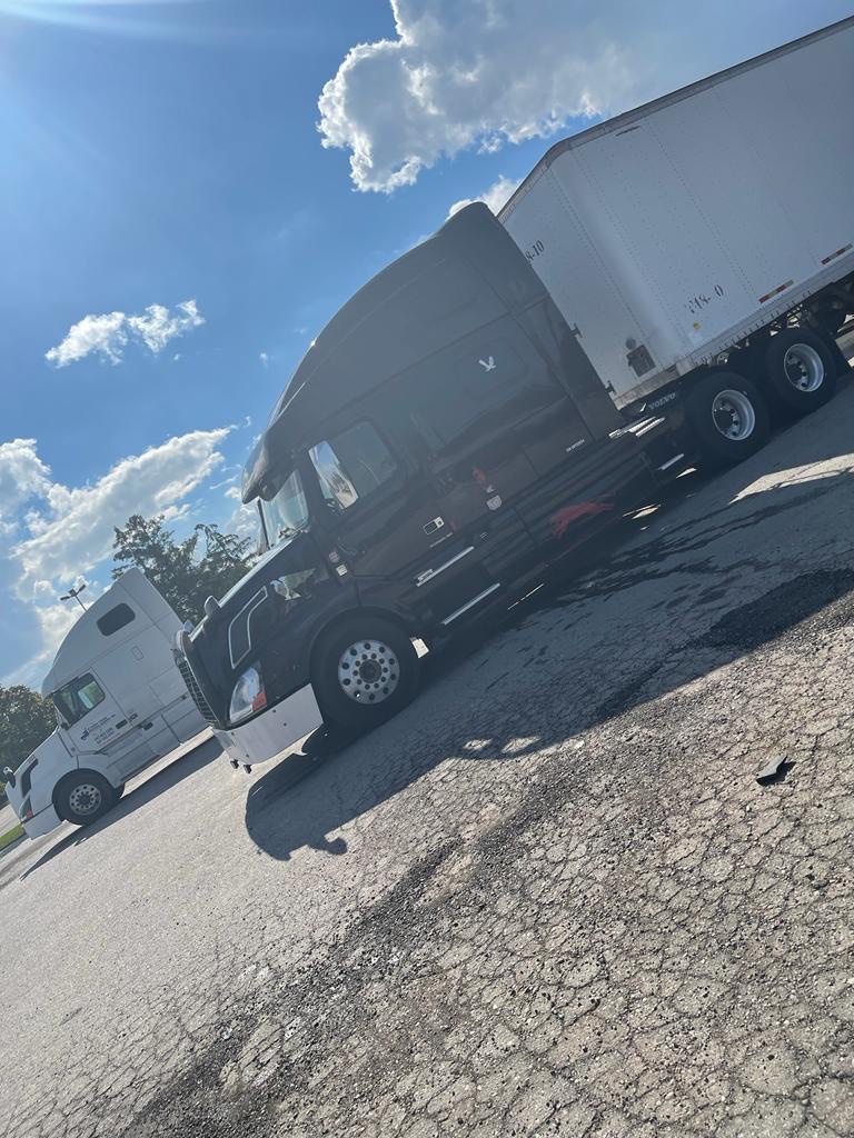 B Town Truck Driving school | 139 Devon Rd Unit #8, Brampton, ON L6T 5P8, Canada | Phone: (647) 302-3001