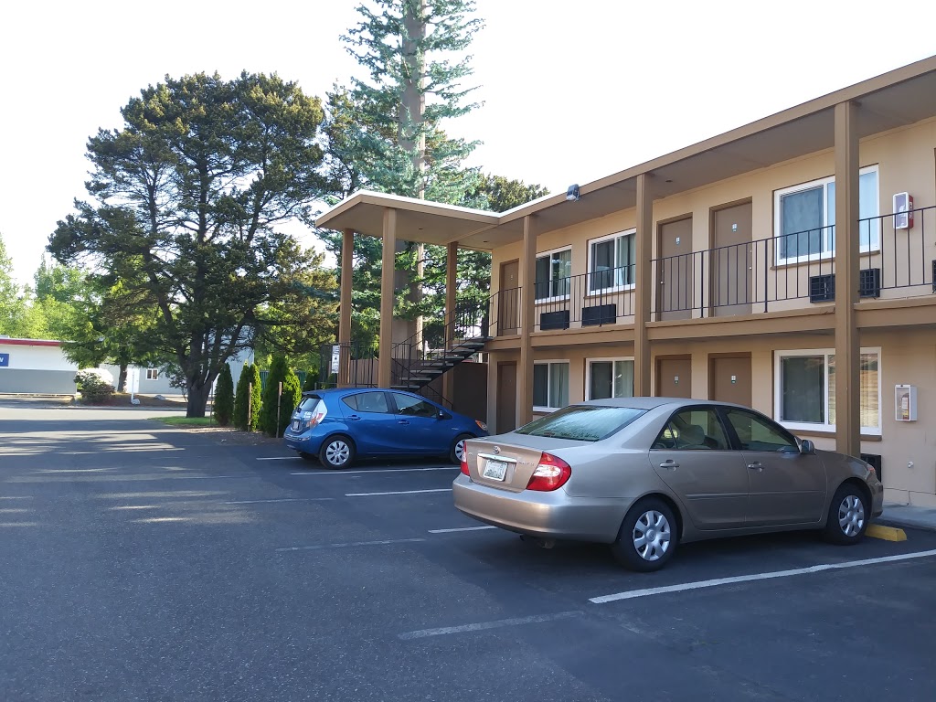 Northwoods Motel | 288 D St, Blaine, WA 98230, USA | Phone: (360) 332-5603