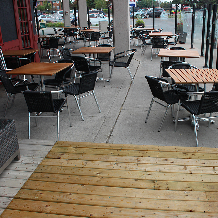 Kingsmen Pub and Grill | 1550 Kingston Rd, Pickering, ON L1V 1C3, Canada | Phone: (905) 492-5999