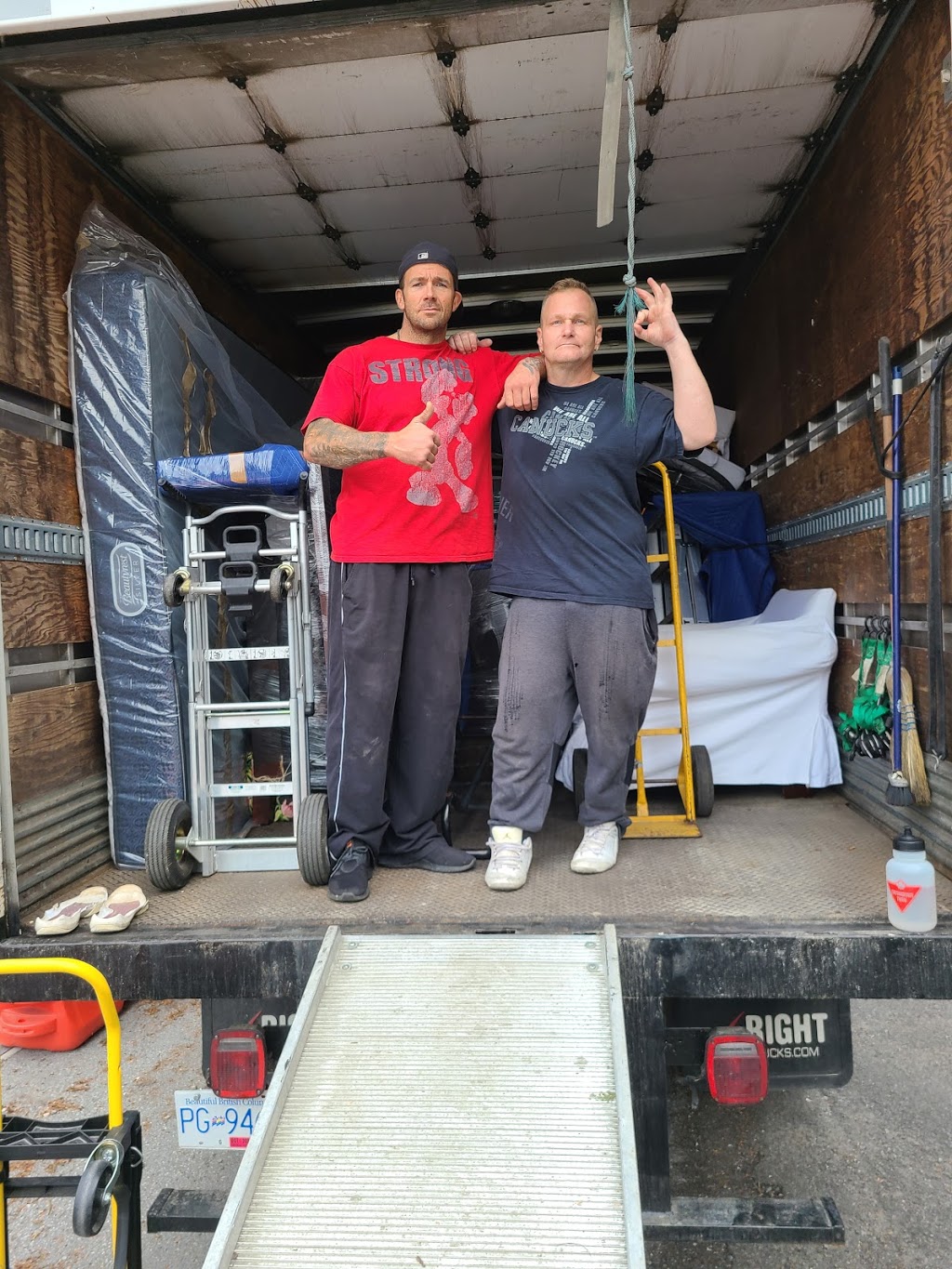 Gorilla Moving Company Abbotsford | 31833 Jervis Ct, Abbotsford, BC V2T 4X7, Canada | Phone: (778) 551-9911