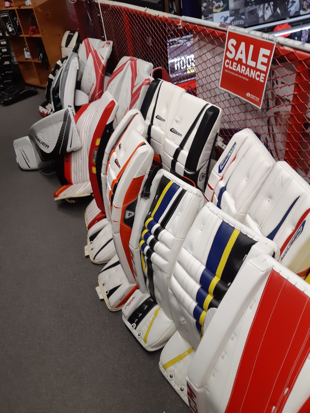 Front Row Sports | 133 Front St N, Thorold, ON L2V 0A3, Canada | Phone: (905) 680-4588