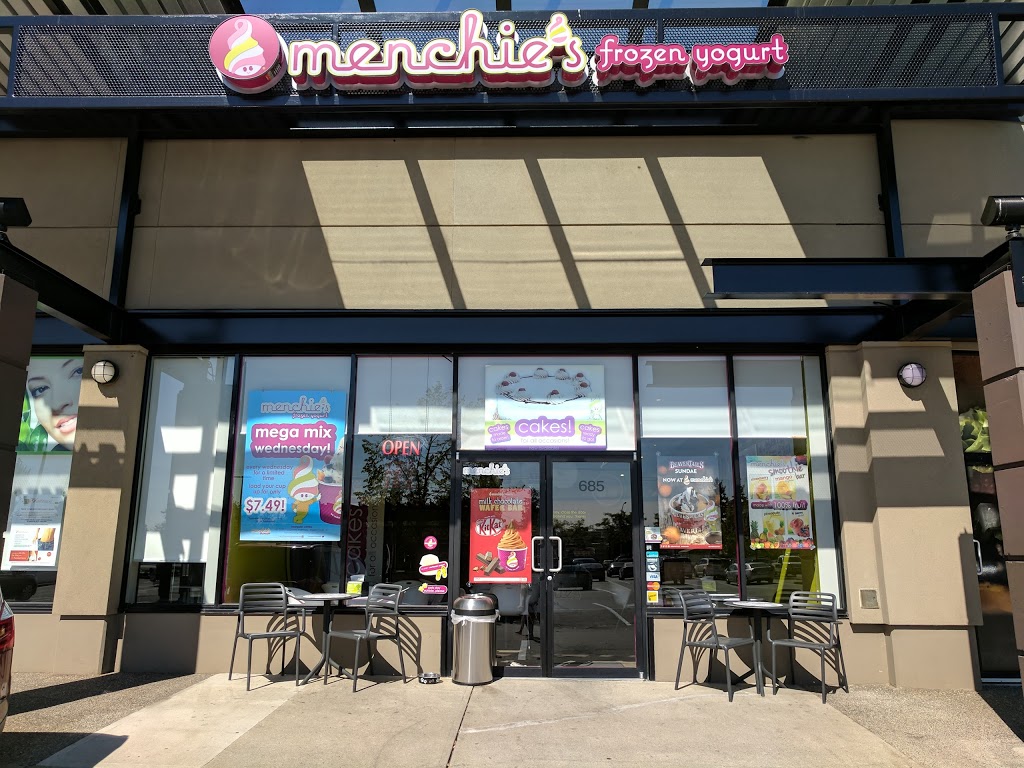 Westgate Shopping Centre | Lougheed Hwy &, 203 St, Maple Ridge, BC V2X 2P9, Canada | Phone: (604) 513-8880