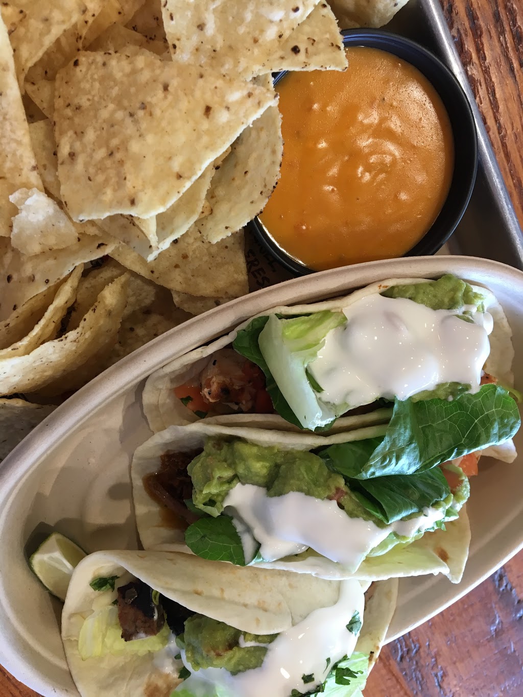 Mucho Burrito Fresh Mexican Grill | 3020 Preston Ave S #200, Saskatoon, SK S7T 0V2, Canada | Phone: (306) 974-8814