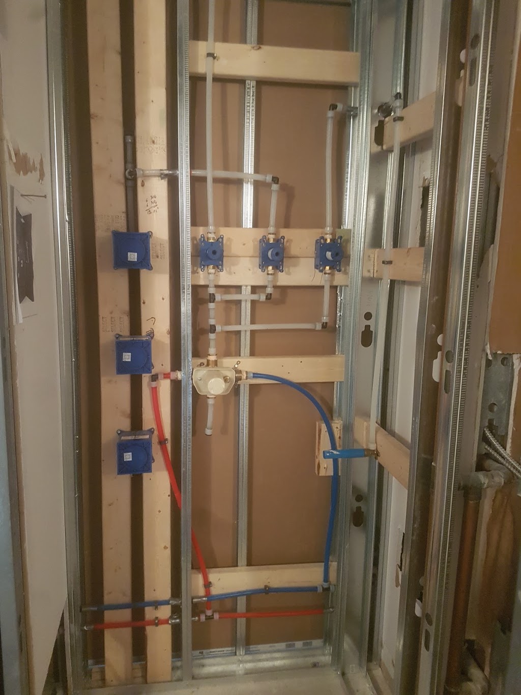 VIS PLUMBING | 5035 Hurontario St, Mississauga, ON L4Z 3X0, Canada | Phone: (647) 622-5402