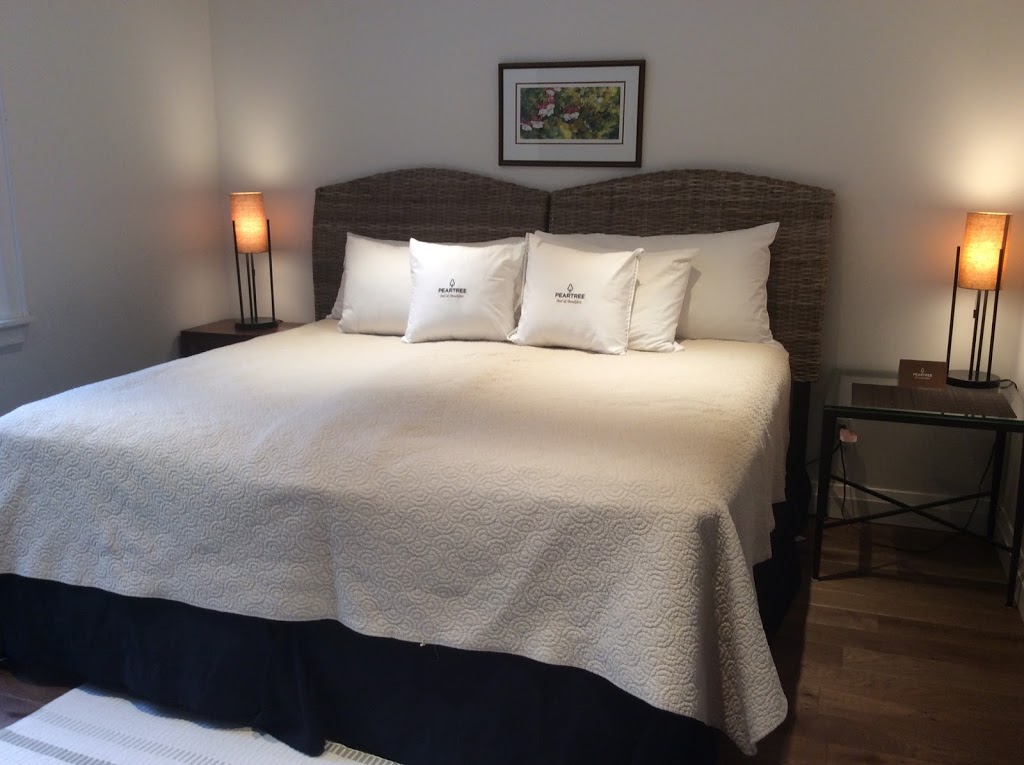 Peartree Bed and Breakfast | 15 Isabella St, Terra Cotta, ON L7C 1N7, Canada | Phone: (416) 580-2023